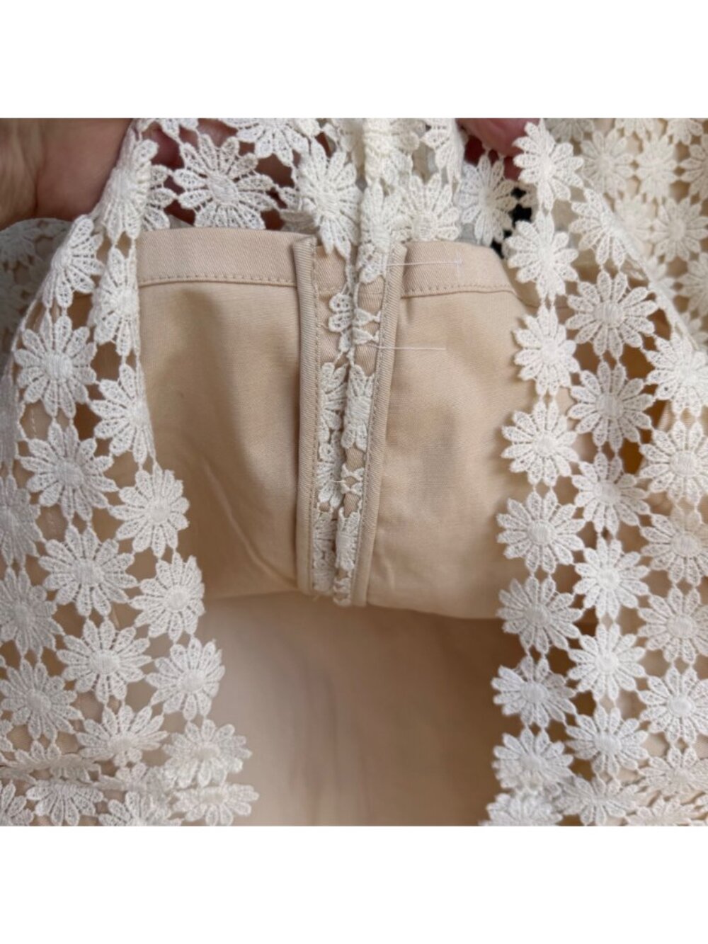 Talbots Women Floral Lace Daisy Boho Chic Formal Pencil Skirt Beige 12 Lined NWT - Picture 4 of 12